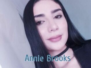 Annie_Brooks