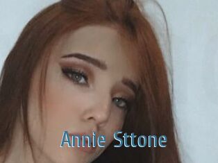 Annie_Sttone