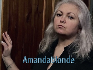 Amandablonde