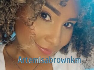 Artemisabrownkm