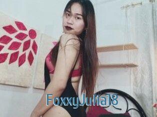FoxxyJulia18