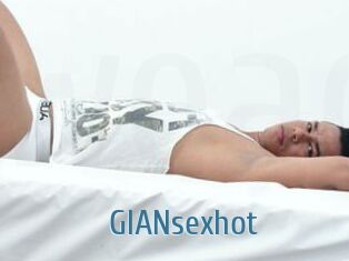 GIANsexhot