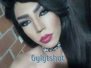 Gyly_ts_hot