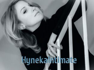 HynekaIntimate