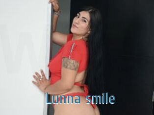Lunna_smile