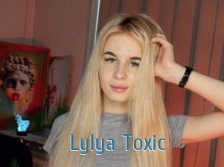 Lylya_Toxic