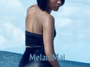 MelaniMai