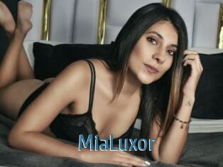 MiaLuxor