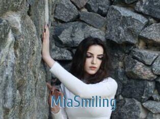 MiaSmiling