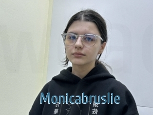 Monicabruslie