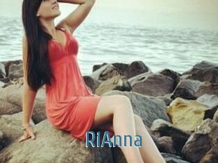 Ri_Anna