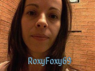 RoxyFoxy_69