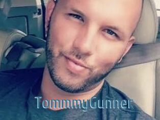 TommmyGunner