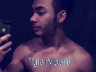 Tyler_Moore