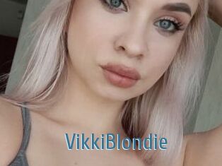 VikkiBlondie